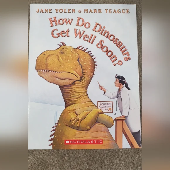 Dinosaur Kids' Book lot - Picture 2 of 10